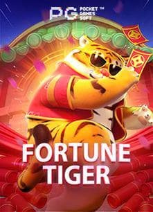 f61 com Slots platform တွင် ကစားသမားများ PG Soft နှင့် Pragmatic Play slot games အမျိုးမျိုး ရွေးချယ်နေသော ဂိမ်းစင်တာ မြင်ကွင်း